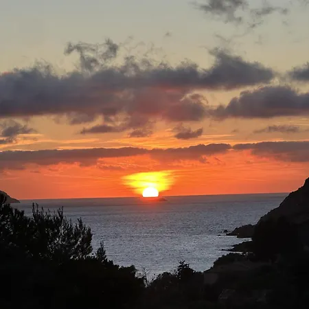 Les Collines De Lava Apartament *