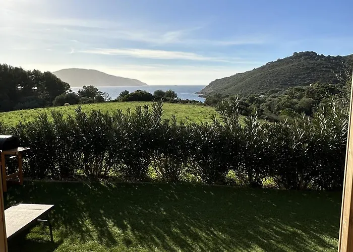 Les Collines De Lava * Appietto